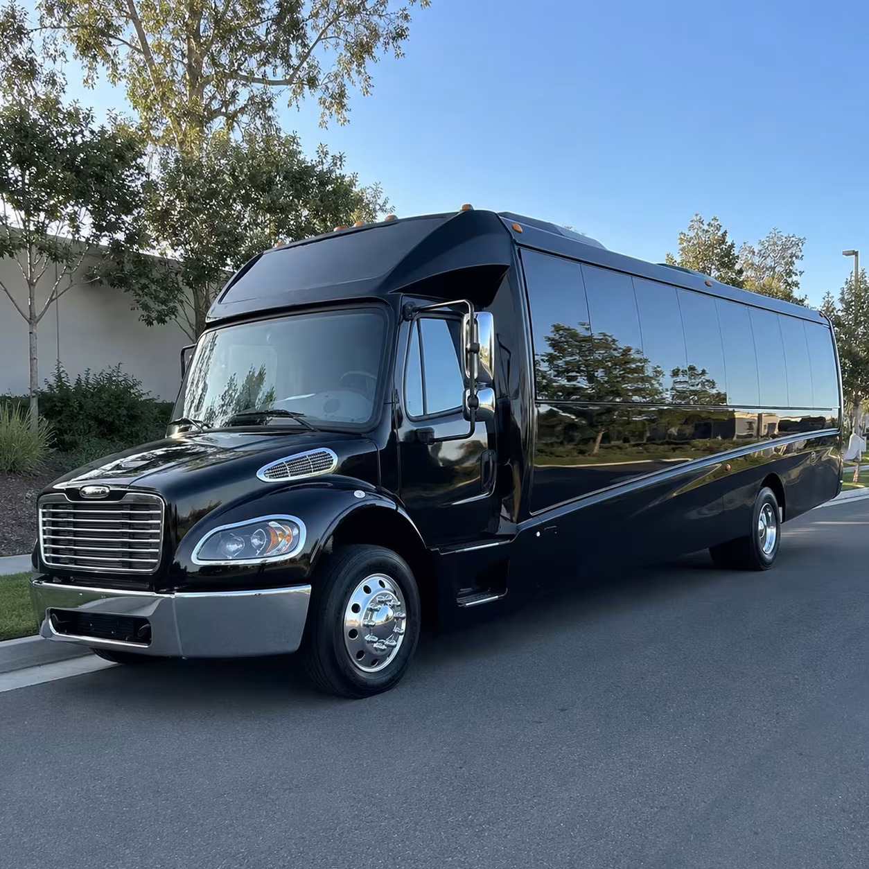 28 passenger minibus