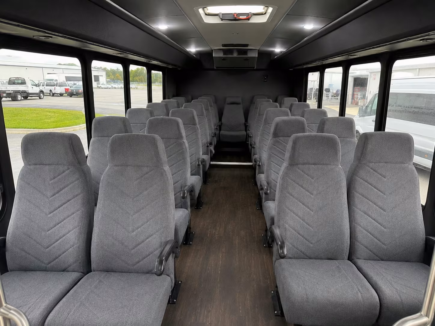 santa fe minibus rentals for saf and abq airport transfers
