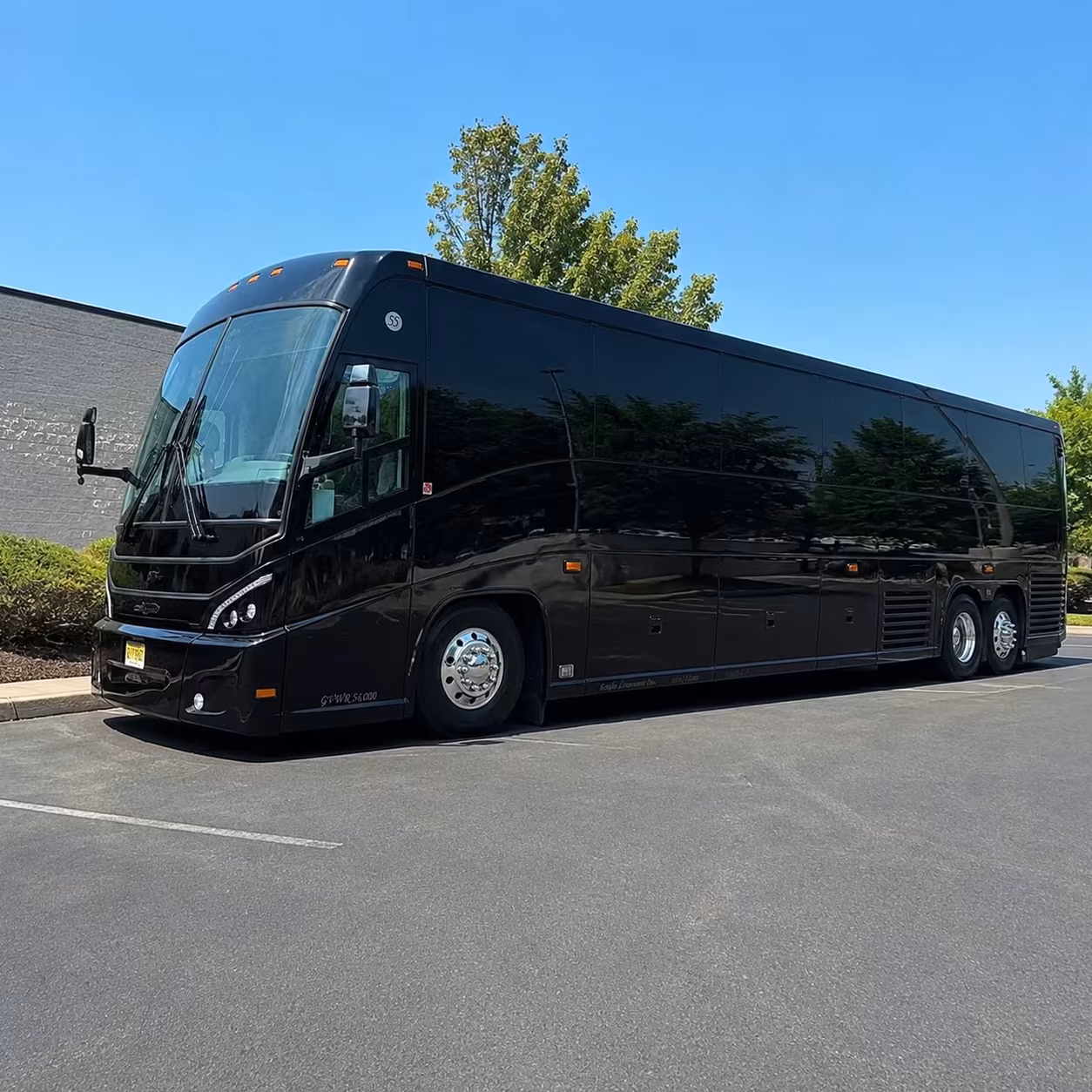 santa fe personnel shuttle buses for northern new mexico facilities