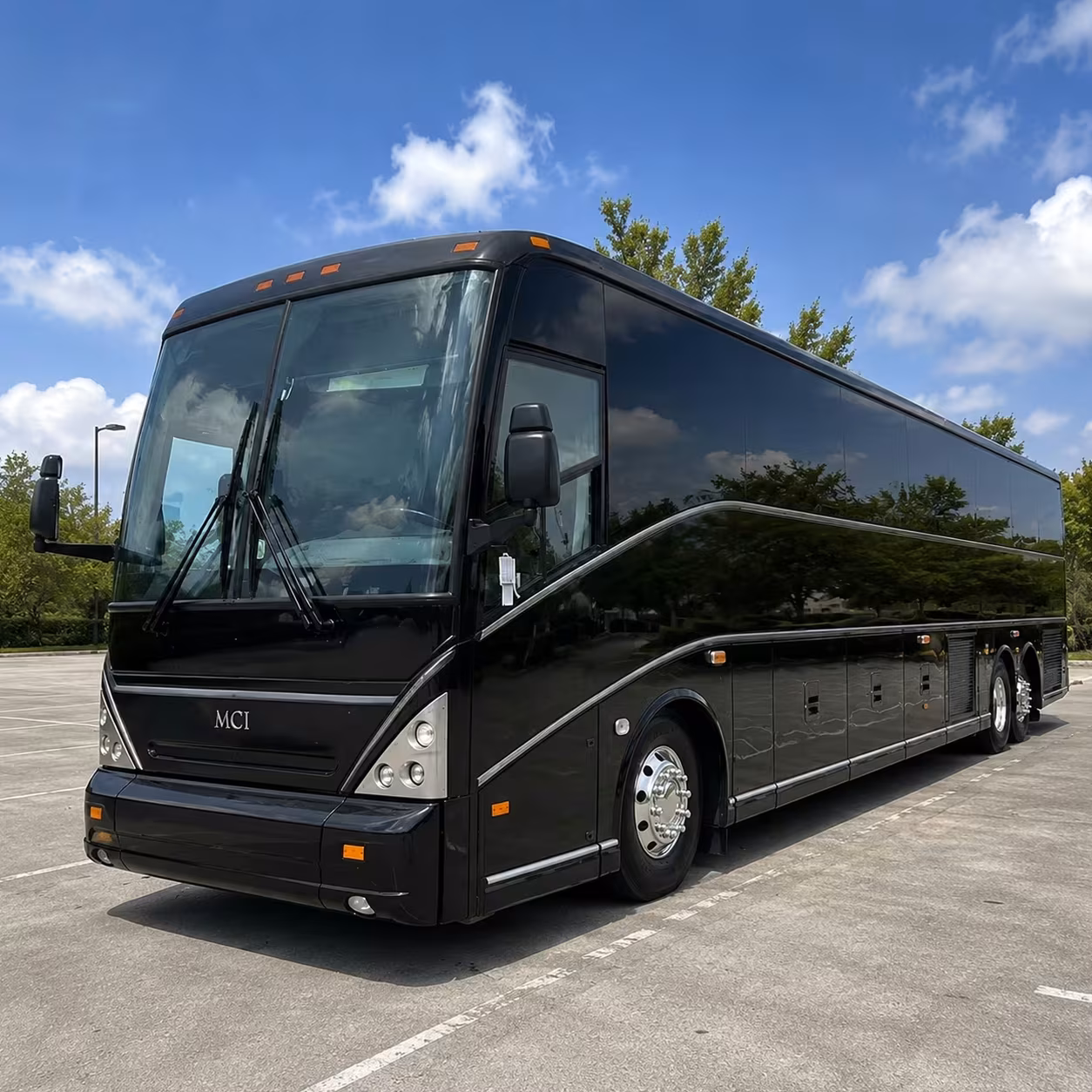 santa fe wedding shuttle buses for guests and ceremonies