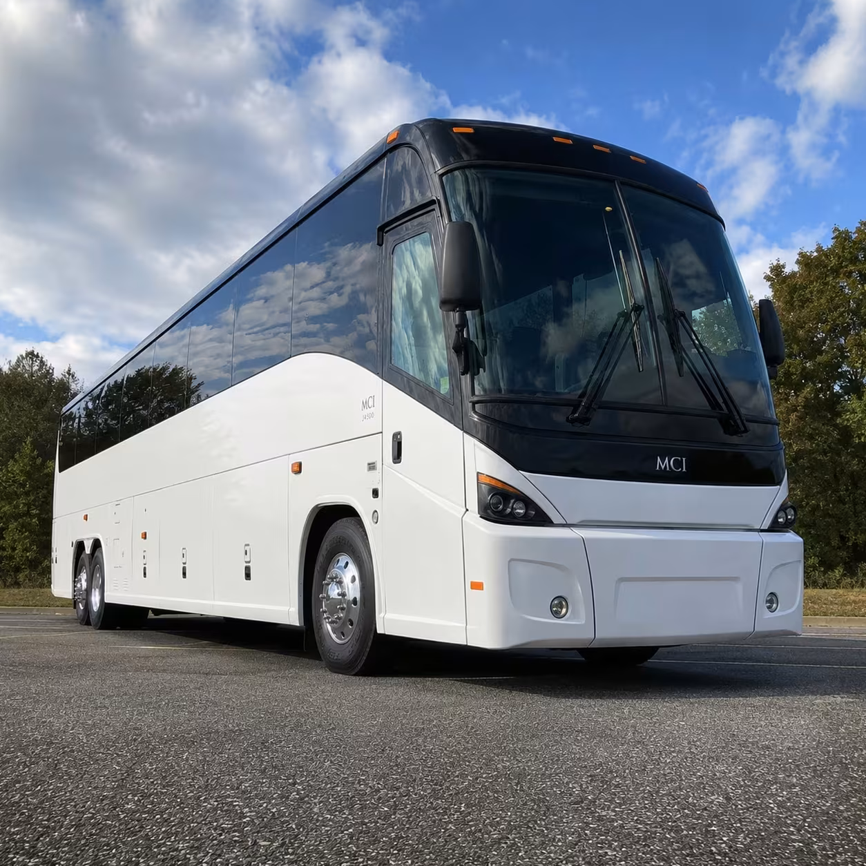 you can find and book airport transportation in santa fe and any nearby city