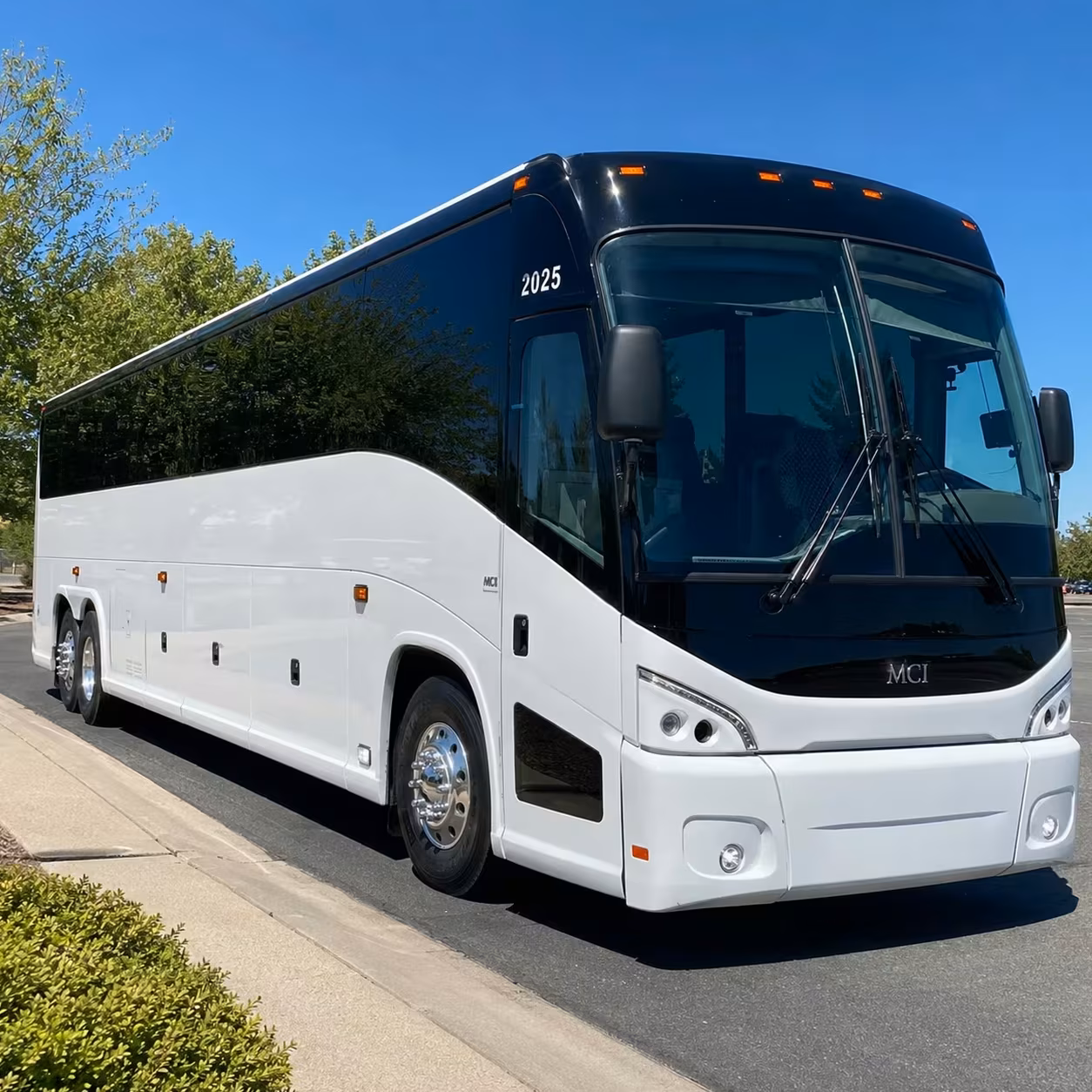 you can find and book long distance transportation in santa fe and any nearby city